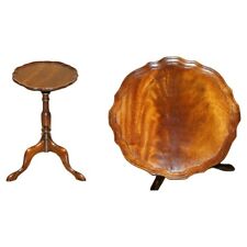 FULLY RESTORED SUBLIME ANTIQUE CIRCA 1940 FLAMED MAHOGANY TRIPOD SIDE LAMP TABLE