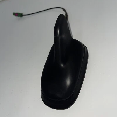 Conjunto de antena de radio Volkswagen Jetta Passat 2011-16 sin navegación con radio por satélite OEM Foto 1 de 2