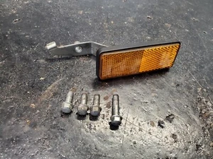 1993 Yamaha XJ600S SECA II 2 XJ600 S original FRONT FENDER MOUNT BOLTS reflector - Picture 1 of 7