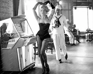 Jupiter 104 Jukebox 1959  Professional Photo Lap Reprint - Picture 1 of 1