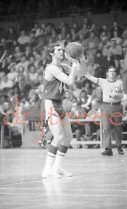 Jerry West LOS ANGELES LAKERS - 35mm Basketball Negative