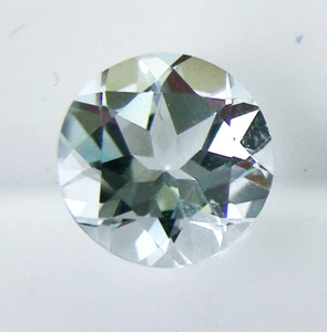 COLOR NATURAL AGUAMARINA 2,35ct facetado por expertos en alemania + certificado disponible - Imagen 1 de 1