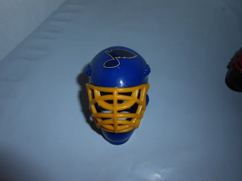 1 FRANKLIN NHL MINI GUMBALL PLASTIC GOALIE HELMET/MASK YOU CHOOSE TEAM + BONUS Cover