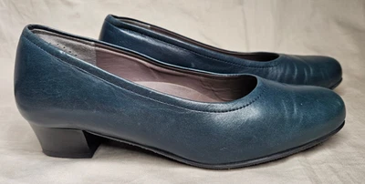 SAS Italy Pumps Heels Womens 7 M Blue Leather Slip On Round Toe Low Block Heel - Image 1 of 4