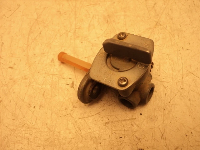 Yamaha RT100 RT 100 #5125 Gas / Fuel Tank Petcock - Image 1 of 4