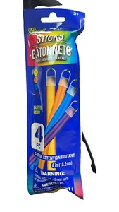 Play Glow Sticks Batonnets With Lanyards Multi Color 4 Pack 6 inches 4 Hours New - Picture 1 of 1