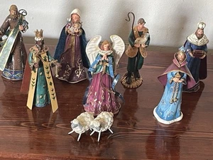 Nativity Set 8pc Resin with Metal Detail 6" - Picture 1 of 3
