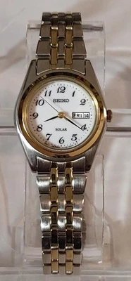 Seiko Solar Ladies Watch Gold Tone 24mm Day-Date V138A 2 jewels, Japan. - Image 1 of 4