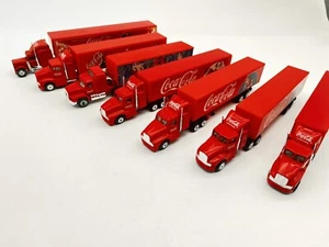7 Coca-Cola Original Retro Weihnachtstrucks 17-21cm Vintage - Bild 1 von 6
