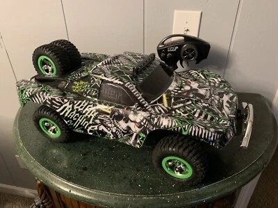 Traxxas Slash 4X4 VXL Brushless Short Course Race Truck - Full custom Build - Image 1 of 4