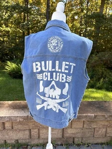 Hot Topic New Japan Pro Wrestling Bullet Club Large Denim Vest Grunge NWT - Picture 1 of 22