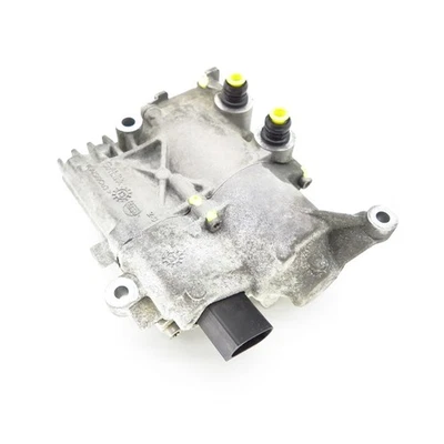 bomba aceite caja cambios mercedes-benz clase gl gl x166 63 amg a2212700197 Foto 1 de 3