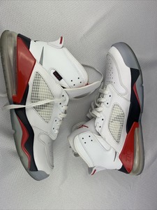 jordan mars 270 fire red