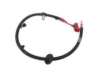 Genuine Land Rover Defender 2007 - 2016 Positive Battery Cable LR052173 - Picture 1 of 3