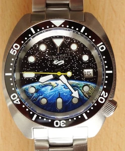 New SEIKO Spacemaster Watch 200m NH35 SS Saphir "Captain Willard" 6105 Hommage - Bild 1 von 16