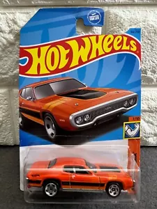 Hot Wheels Muscle Mania 7/10 '71 Plymouth GTX 166/250 Orange - Picture 1 of 4