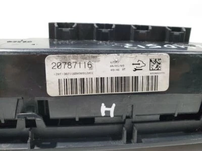 Chevrolet Suburban 1500 LT 2009 OEM AC control de temperatura 20787116 Foto 1 de 4