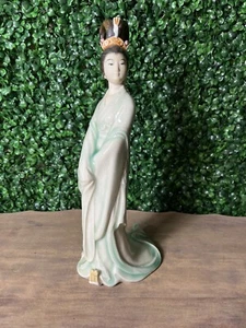 Vintage Chinese Princess Green Kimono Wencheng Porcelain Figurine 12” - Picture 1 of 16