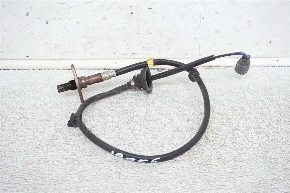 2001-2003 Toyota Tacoma Lower Heated O2 Oxygen Sensor 89465-09280 - Image 1 of 4