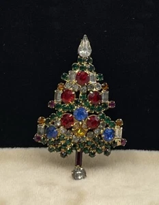 VTG WARNER CHRISTMAS TREE CANDLE RHINESTONE RED BLUE GREEN PIN BROOCH - Picture 1 of 5
