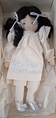 MARIA - Muñeca de trapo vintage Pauline Bjonnes Jacobsen 20” tela cara y cuerpo marrón Foto 1 de 4