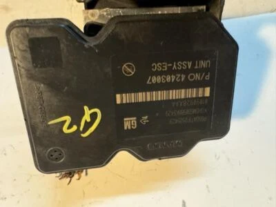 2016 TRAX ANTI LOCK BRAKE SYSTEM ABS PUMP MODULE - 42403007 - Image 1 of 4