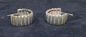 John Hardy .925 Silver Pierced Huggie Earrings - Picture 1 of 6