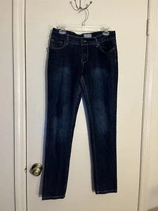 Juniors F&F  Stretch Skinny Bluejeans size 9 w/defects - Picture 1 of 6
