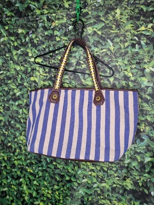 Cartera de hombro Big Buddha cartera azul blanco rayas bolsillos vacaciones canva Foto 1 de 4