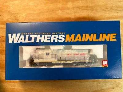 HO WALTHERS HH GP9 PH II KANSAS CITY SOUTHERN #4163 DCC WITH SOUND 910-20467 NIB - Image 1 of 3