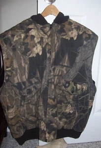 Camo Vest   Sleeveless with Hood   Northwest Territory , Size Large - Picture 1 of 5