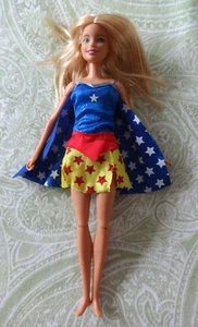 BARBIE DOLL MATTEL 2015 J49HF DWJ68 BLONDE ARTICULATED LEGS JOINTED WONDER WOMAN - Picture 1 of 9