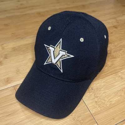 Gorra de Colección Zephyr Z Vanderbilt Commodores Lana Ajustada 7 **FALTA BOTÓN VER** Foto 1 de 4