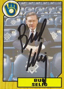 FORMER MLB COMMISSIONER AND BREWERS OWNER BUD SELIG SIGNED CUSTOM CARD RARE - Picture 1 of 2