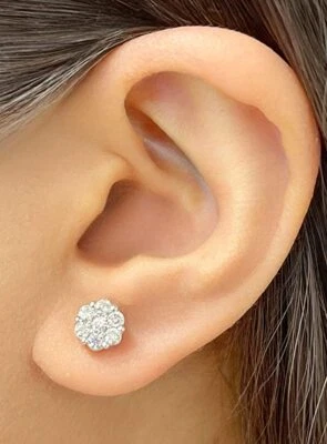 ¡Oferta! Aretes con racimo de flores de diamantes genuinos naturales de 0,75 quilates de oro de 14 quilates de 7 mm Foto 1 de 4