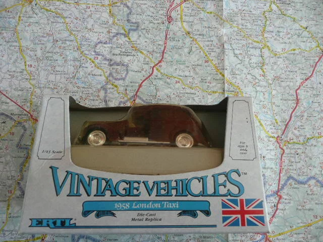 AUSTIN FX 3 London Taxi 1958 Ancien ERTL 1/43 en Boite - Photo 1/1