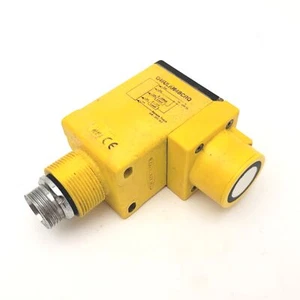 Banner Engineering Q45UL1U64BCRQ Long Range Ultrasonic Sensor 15-24VDC, 4-20mA - Picture 1 of 7