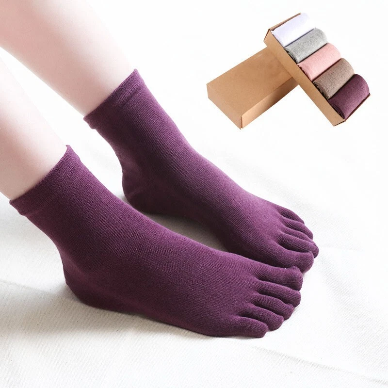 5 Pairs Split Toe Socks for Women Short Tube Solid Color 5 Finger Cotton Socks - Image 1 of 4