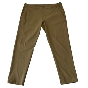 Pantalones Lululemon Para Hombres ABC Calce Clásico 5 Bolsillos Talla 42 x 29 Entrepierna Warpstreme Bronceado - Imagen 1 de 11