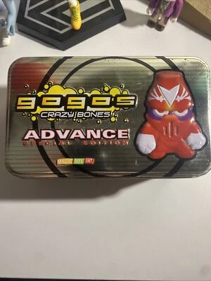 Gogos Crazy Bones ADVANCE Special Edition Tin & 10 Figures - Image 1 of 2