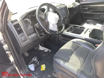 PEDAL, BRAKE/CLUTCH 68043161AC 2016 DODGE RAM1500 - Imagem 1 de 4