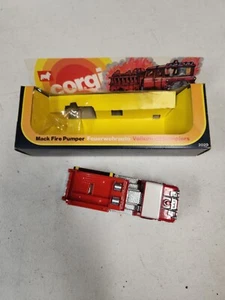 Vintage 1979 Corgi Mack Fire Pumper #2029 in box - Picture 1 of 10