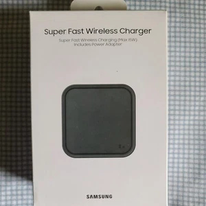 Samsung Wireless Charger Fast Charge 15W Pad EP-P2400TBEGUS - Sealed - Photo 1 sur 6
