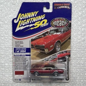 JOHNNY LIGHTNING 50 YRS 2019 MUSCLE CARS 1968 MERCURY COUGAR GT-E R3-VA JLMC021 - Picture 1 of 3