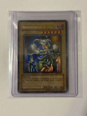 Summoned Skull MRD-003 Metal Raiders Unlimited - Very Heavy Play! - Image 1 of 3