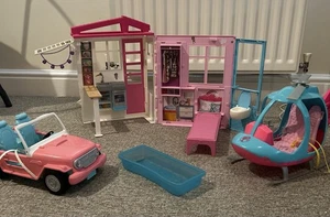 Barbie car, helicopter,house and pool. - Picture 1 of 11