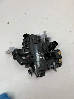 BMW F40 F44 F55 1.5i AUTO 2018-2024 THERMOSTAT HOUSING 8631943  2024 - Image 1 of 4