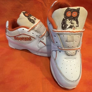 Authentic Vintage Hooters Women’s Sneaker Shoes 5 - Picture 1 of 10