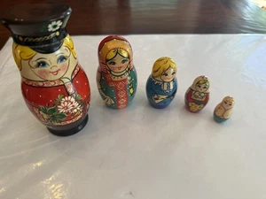 Muñecas rusas de anidación pintadas a mano madera esmaltada mujeres flores - Juego de 5 - Imagen 1 de 9