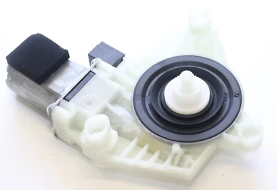 VW Passat 3G B8 Facelift Variant 5Q4959801D Fensterheber Motor Hinten Rechts - Image 1 of 4